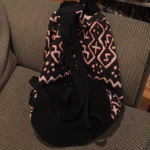 Deena and Ozzy fabric drawstring bag - Picture 2 of 5